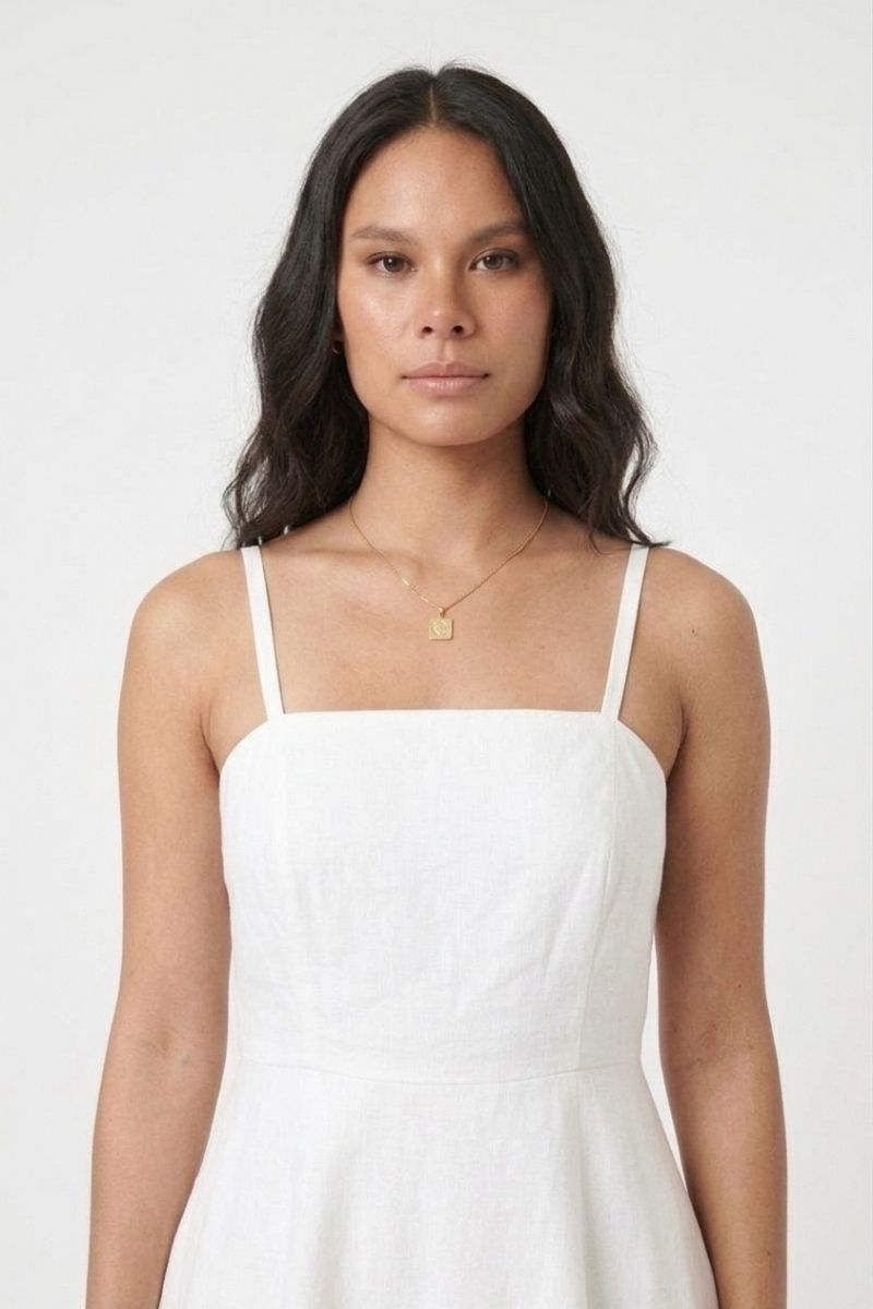 Vestido Midi Clássico Babado