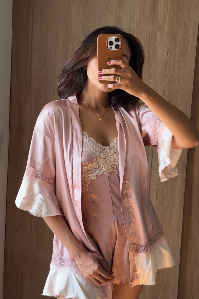 Robe Rendado Acetinado