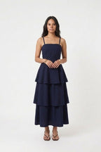 Vestido Midi Clássico Babado