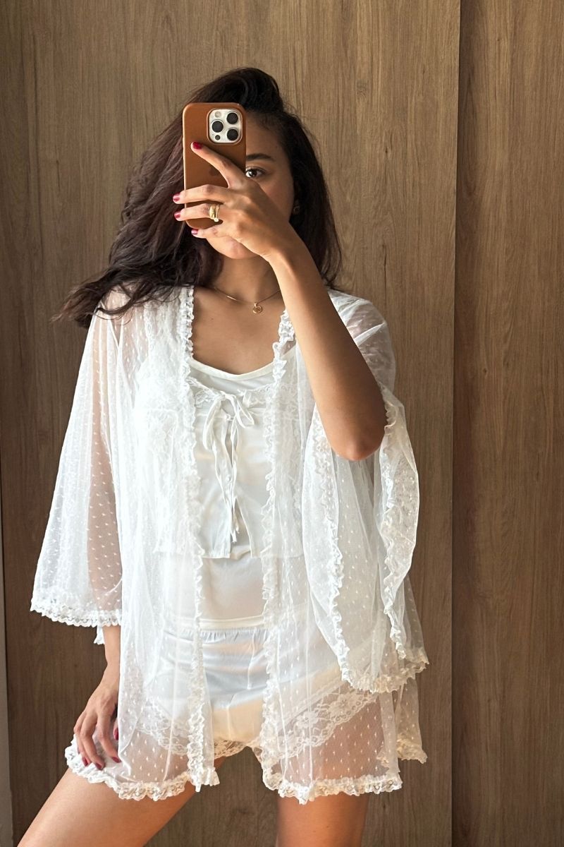Pijama Conjunto Shorts e Bata Rendada