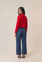 Suéter feminino de tricot gola redonda
