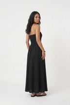 Vestido Midi Clássico Básico