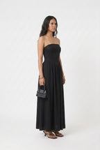 Vestido Midi Clássico Básico