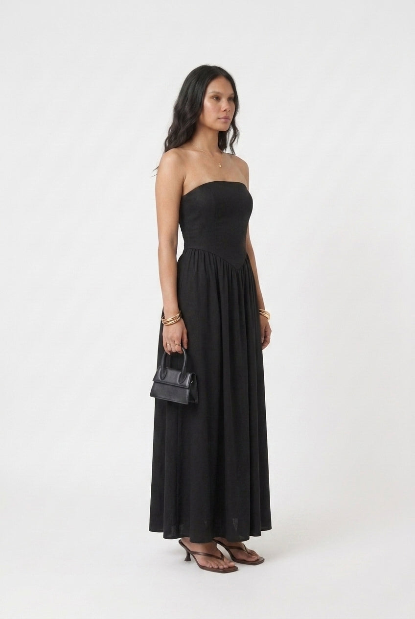 Vestido Midi Clássico Básico